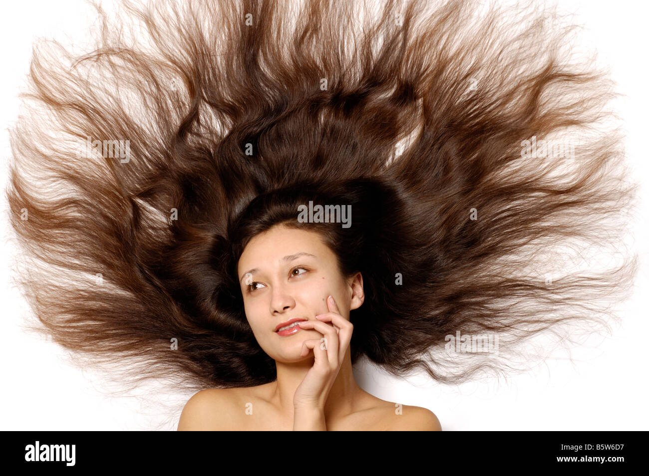 Frau mit langen Haaren Stockfoto
