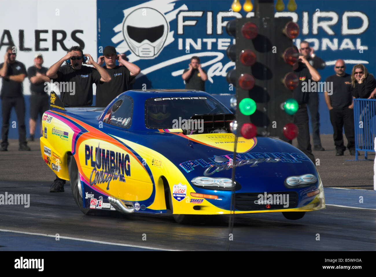 Dennis Taylor fährt die "Sanitär-Konzepte" Camaro Firebird Raceway, Chandler, Arizona, USA Stockfoto