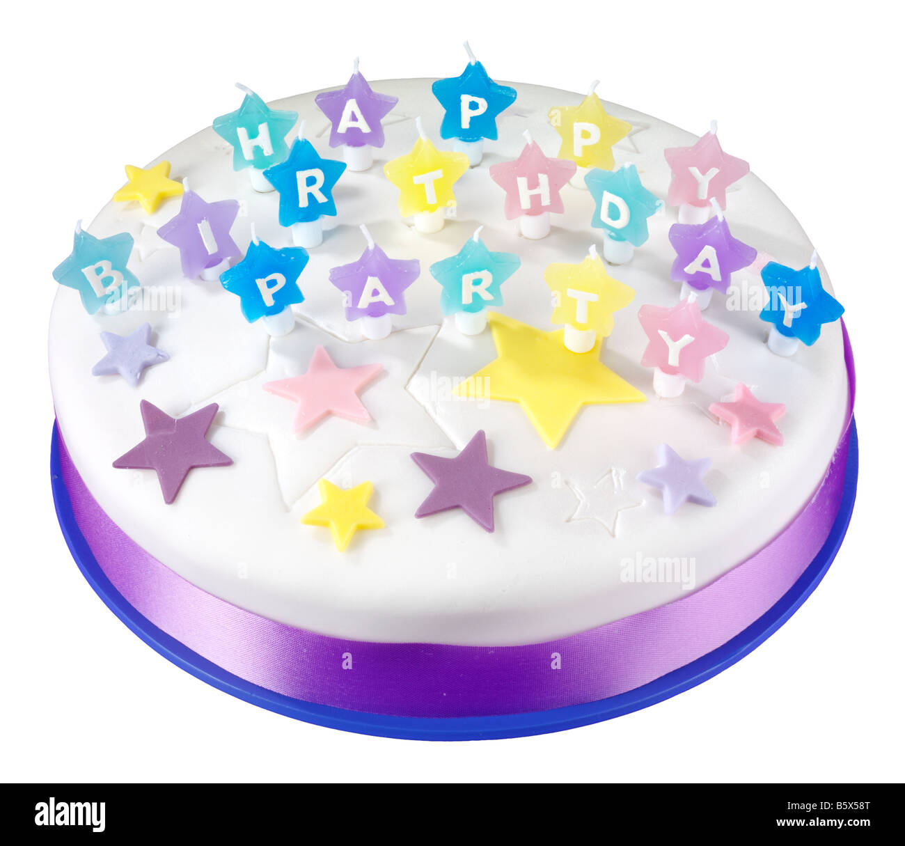 HAPPY BIRTHDAY CAKE, AUSSCHNEIDEN Stockfoto