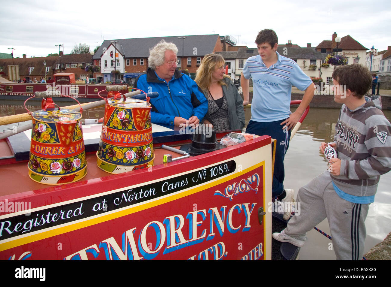 Montmorency Bed &amp; Breakfast Kanalboot in der Marktstadt von Stratford-upon-Avon, Warwickshire, England Stockfoto