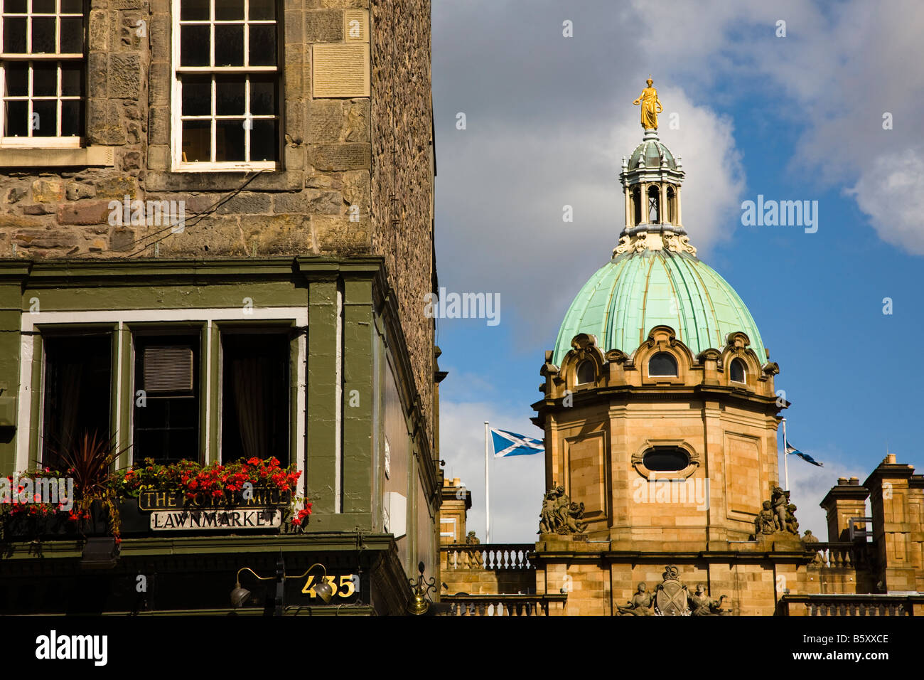 Bank of Scotland-Hauptquartier in der Nähe von The Royal Mile Lawnmarket Edinburgh Schottland Stockfoto