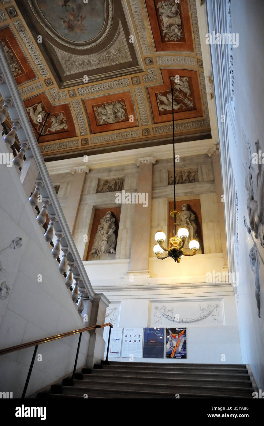 Eingangstreppe, Museo Correr, San Marco, Venedig, Italien Stockfoto