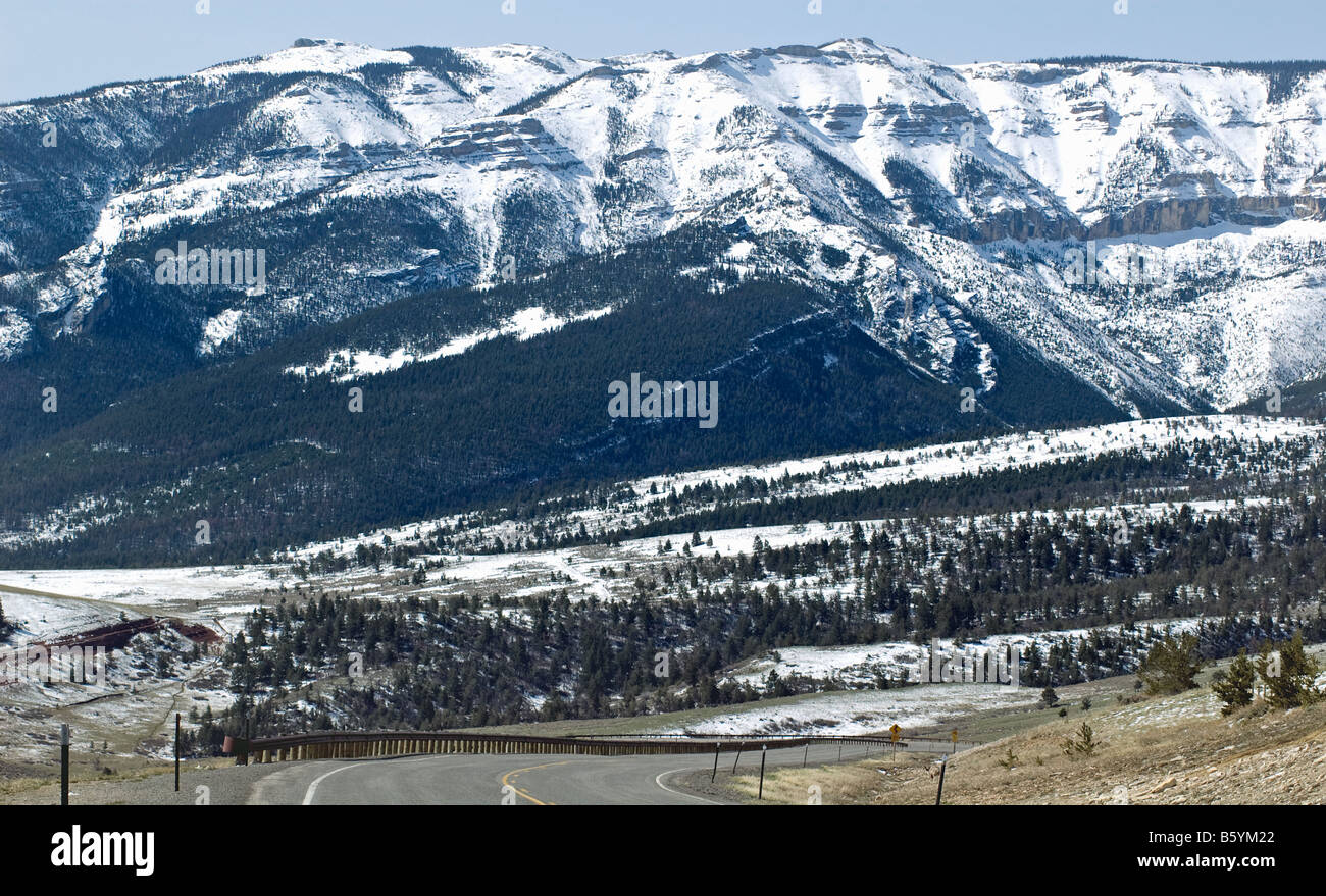 Herrliche Aussicht erhöhen den Chief Joseph Scenic Highway zwischen Cody, Wyoming, und Yellowstone-Nationalpark Stockfoto