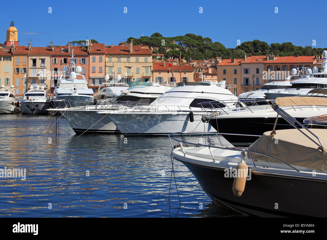 Hafen von St. Tropez, Côte d ' Azur, Südfrankreich Stockfoto