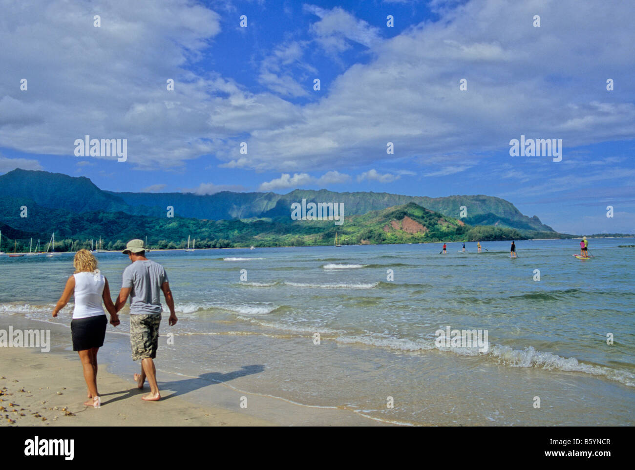 Paare, Strand in Hanalei Bay, Kauai Stockfoto