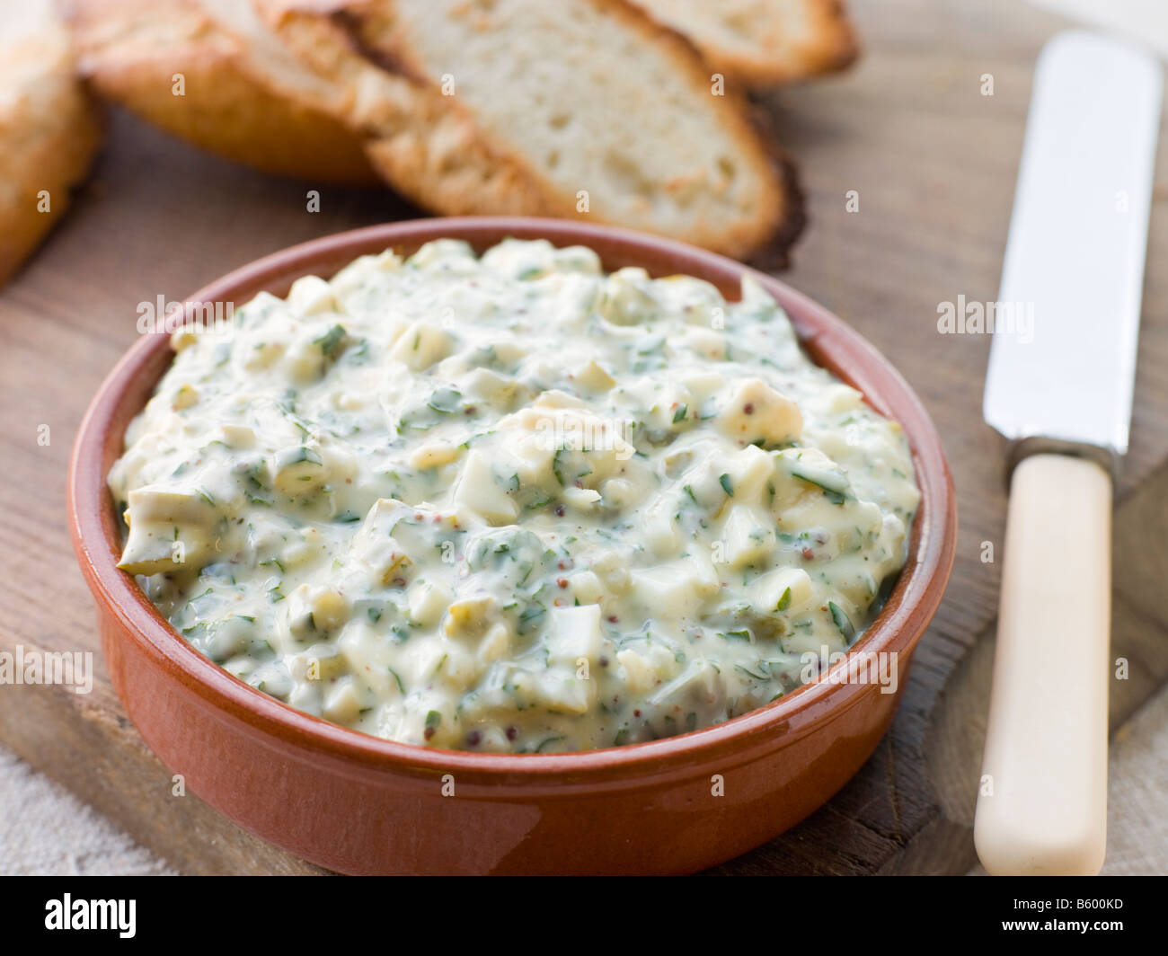 Sauce gribiche Fotos und Bildmaterial in hoher Auflösung Alamy