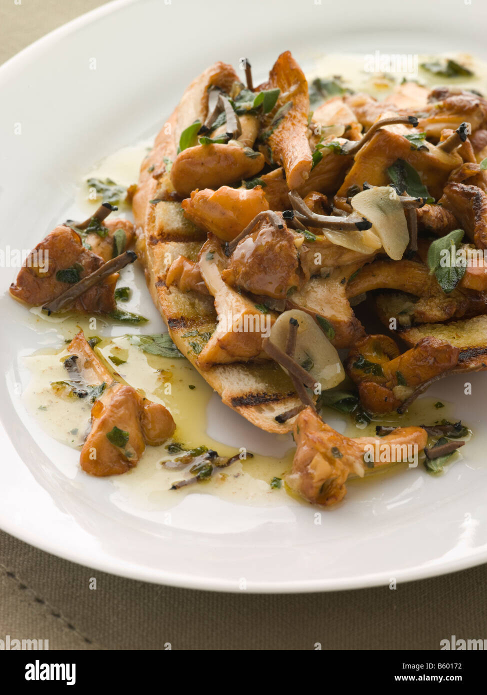 Kochen mit bärlauch -Fotos und -Bildmaterial in hoher Auflösung – Alamy