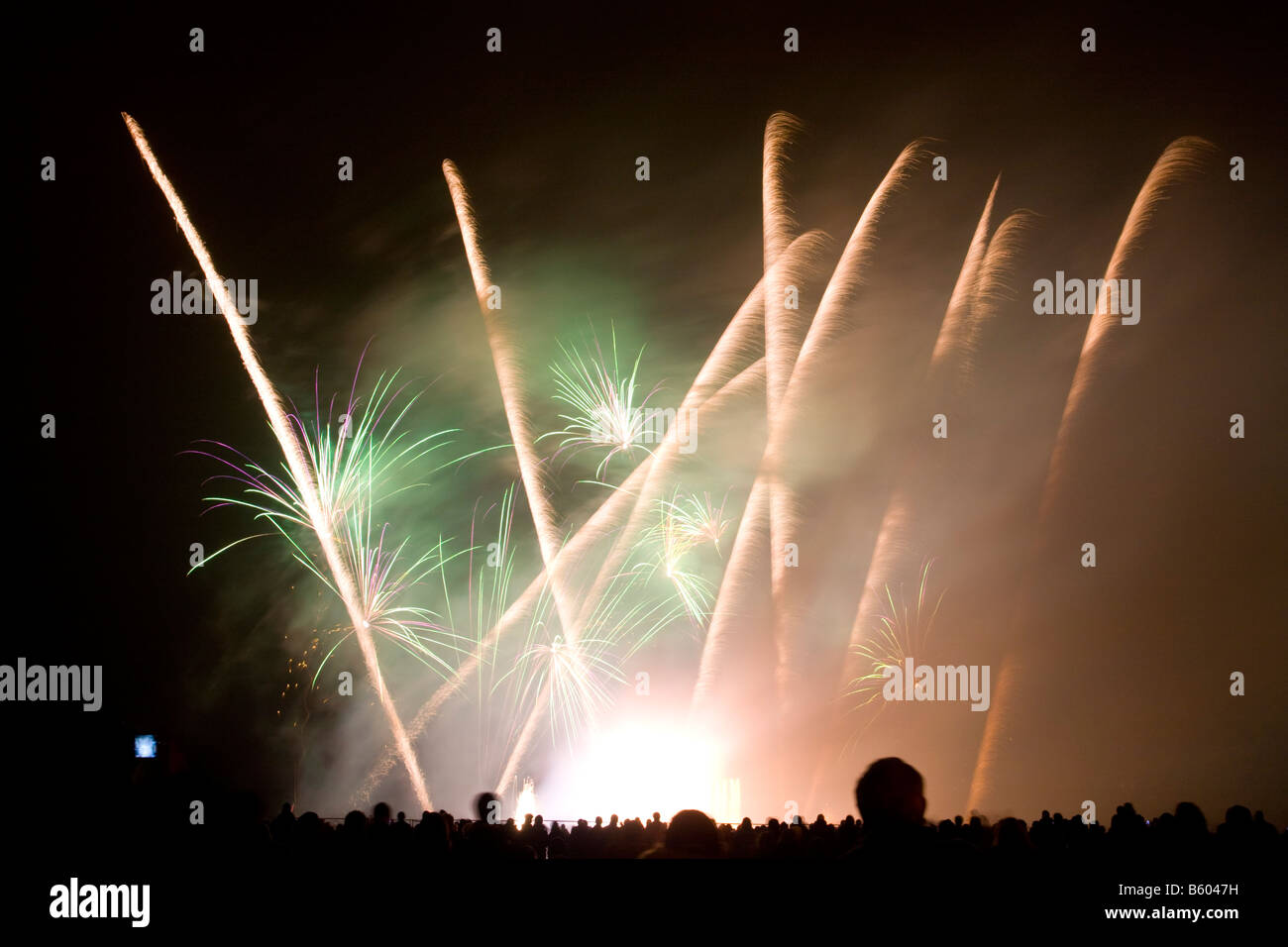 Feuerwerk an Roundhay Park Leeds UK Stockfoto