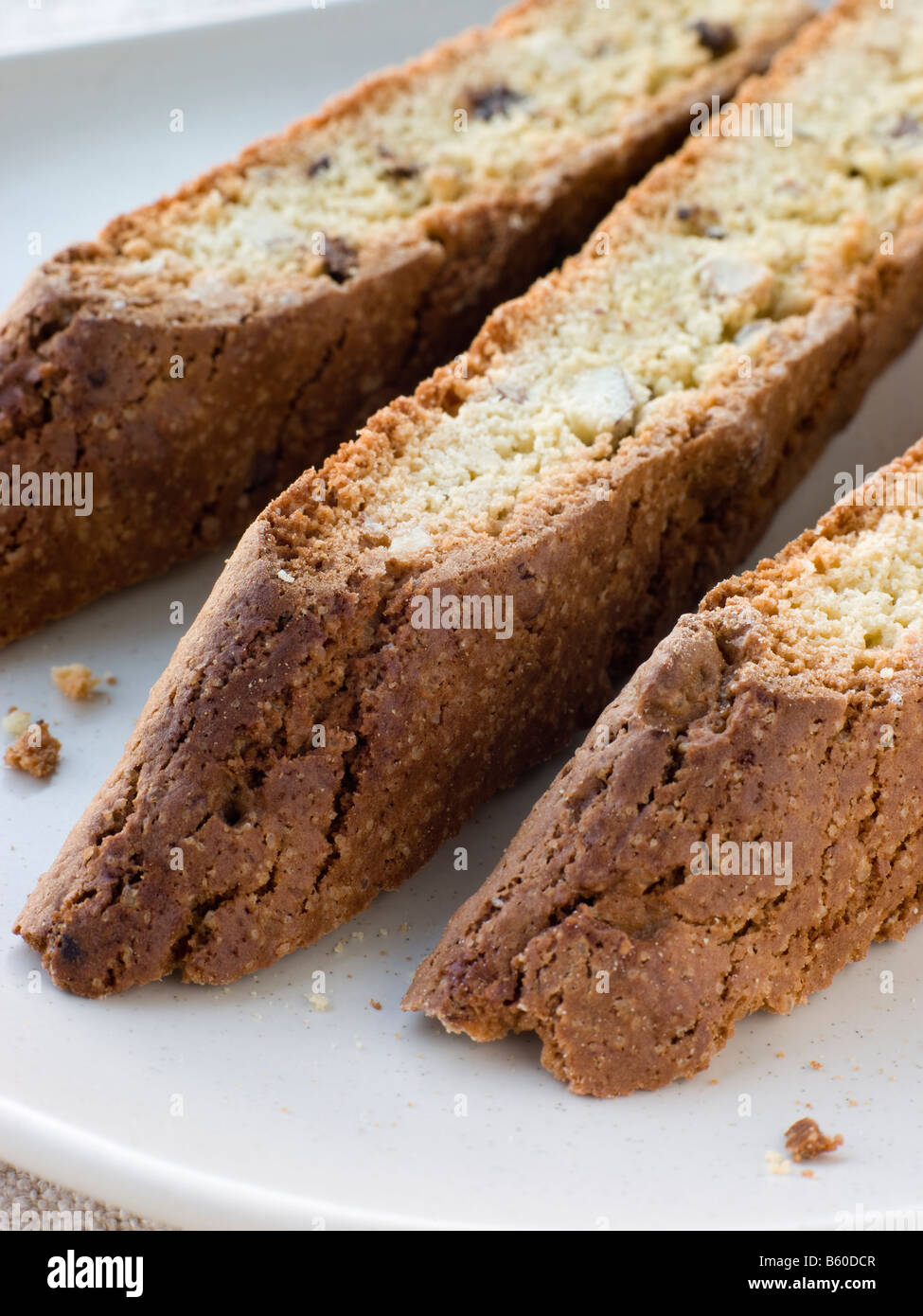 Teller mit Biscotti Stockfoto