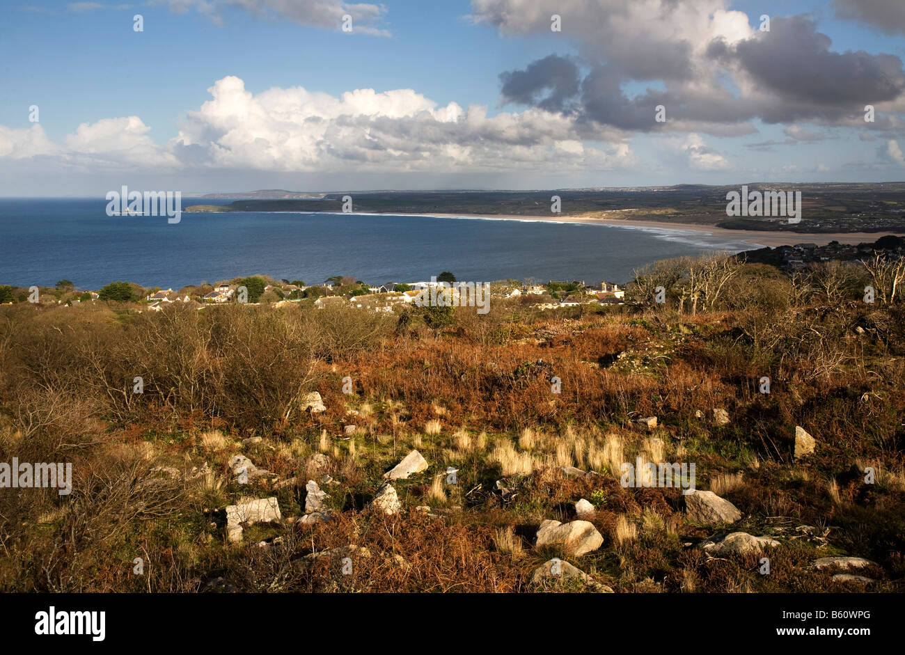 Blick vom Kirchturm Wald über St Ives Bay Cornwall Stockfoto