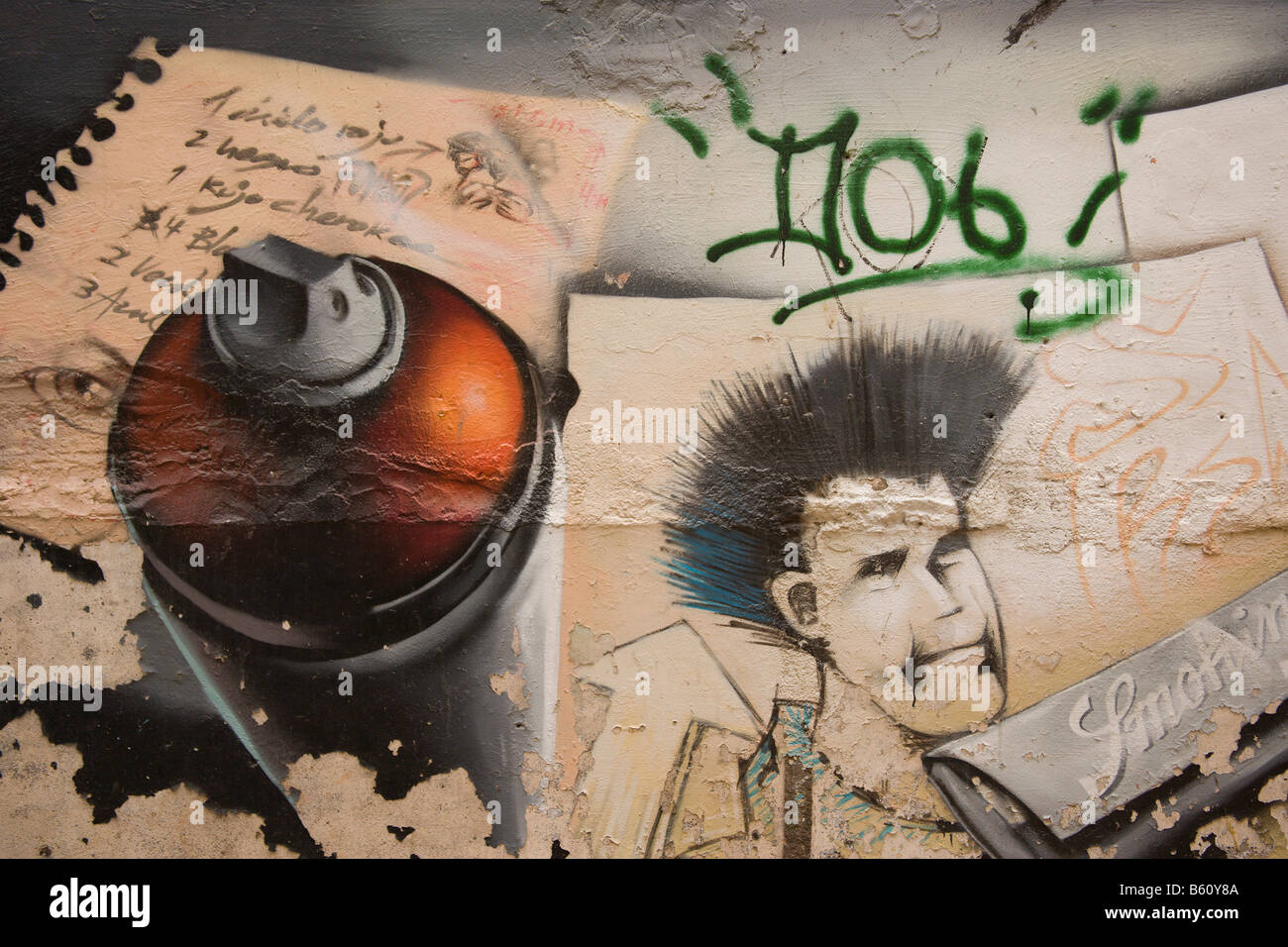 Graffiti in den Straßen von Barcelona, Katalonien, Spanien, Europa Stockfoto