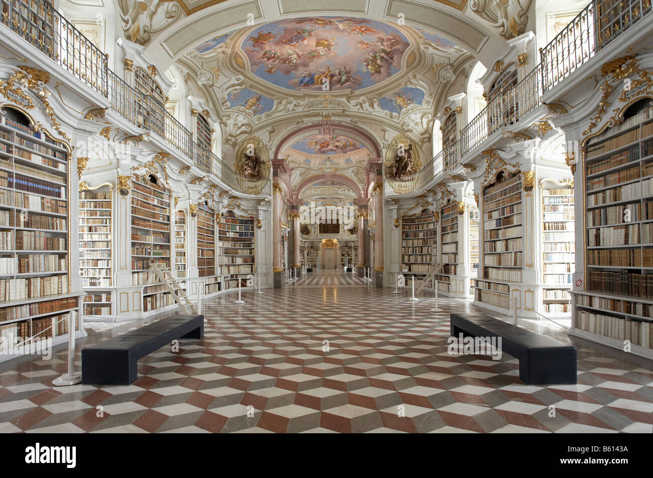 Größte Klosterbibliothek der Welt in Benediktinerstiftes Admont, Admont, Steiermark, Austria, Europe Stockfoto