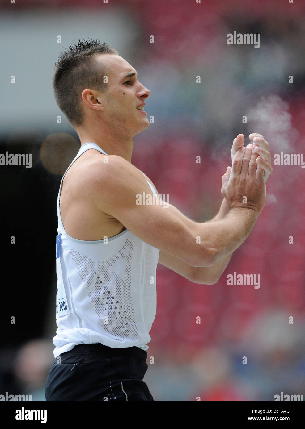 Alexander STRAUB, GER, Stabhochsprung, bei der IAAF 2008 World Athletics Final für die Leichtathletik in der Mercedes-Benz-Arena Stockfoto