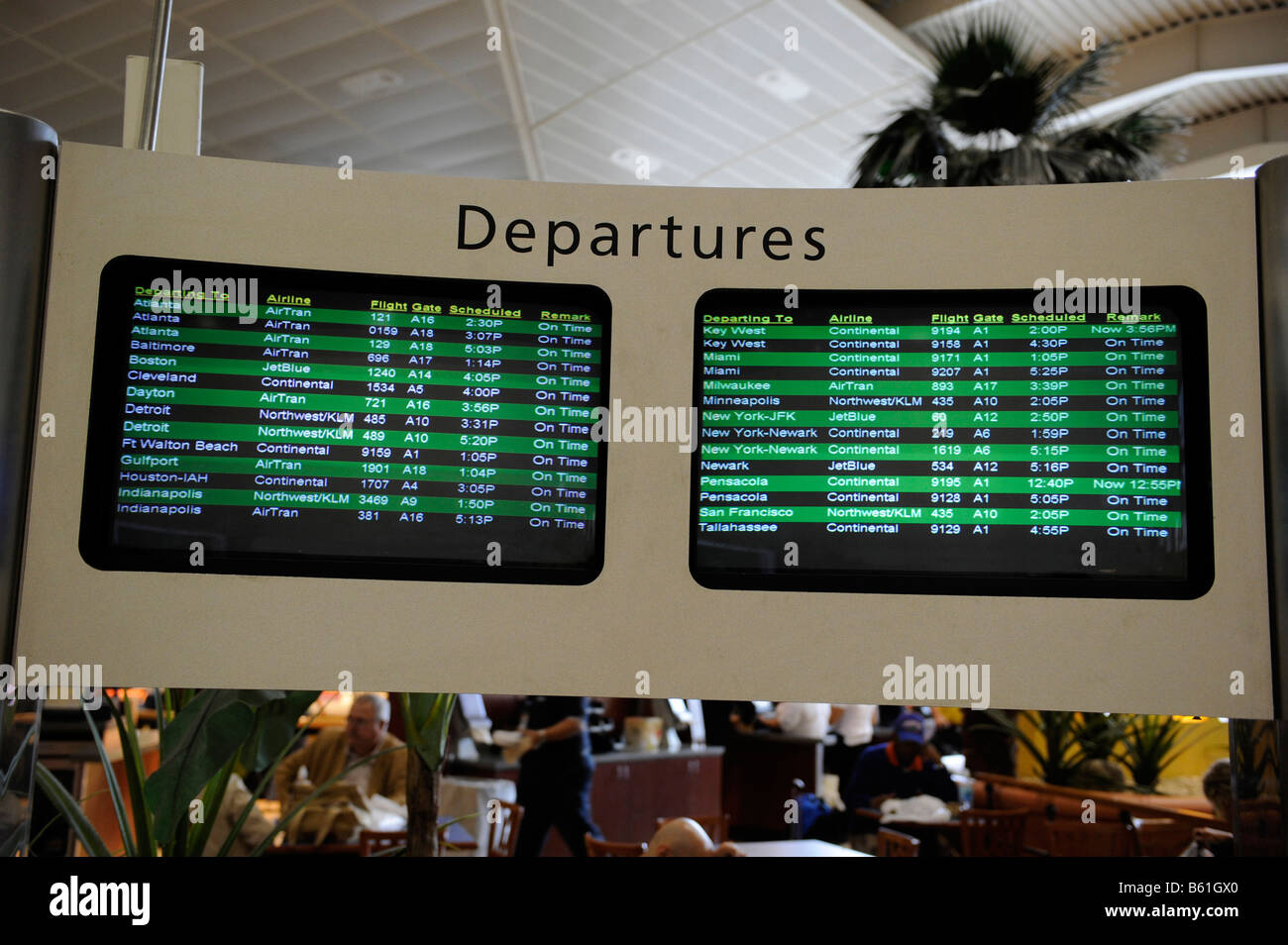 Wie Viel Zeit Vor Abflug Am Flughafen www.alamy.de
