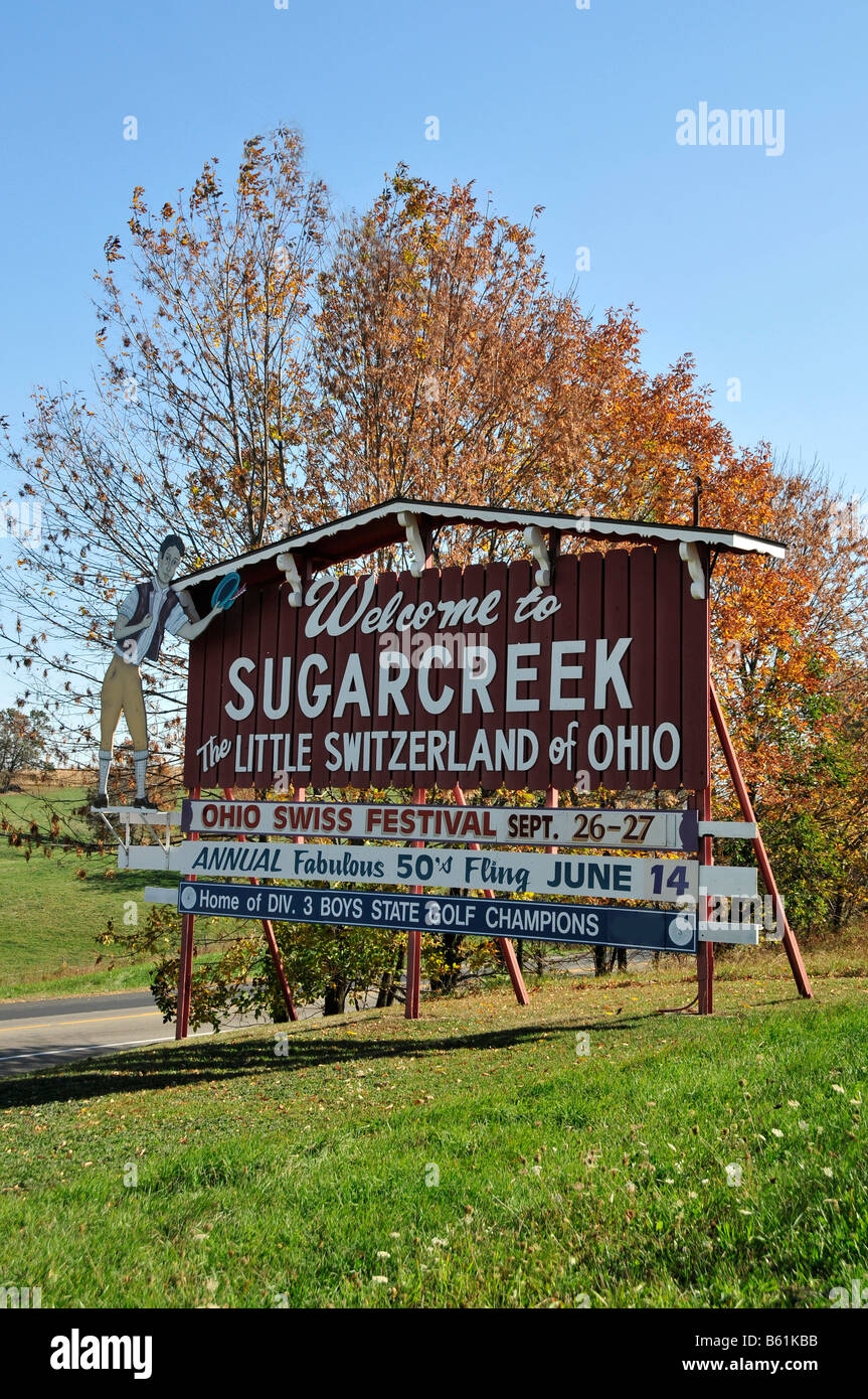 Willkommen Sie Schild Sugarcreek Ohio Holmes County Amish Gemeinschaft U S Stockfoto