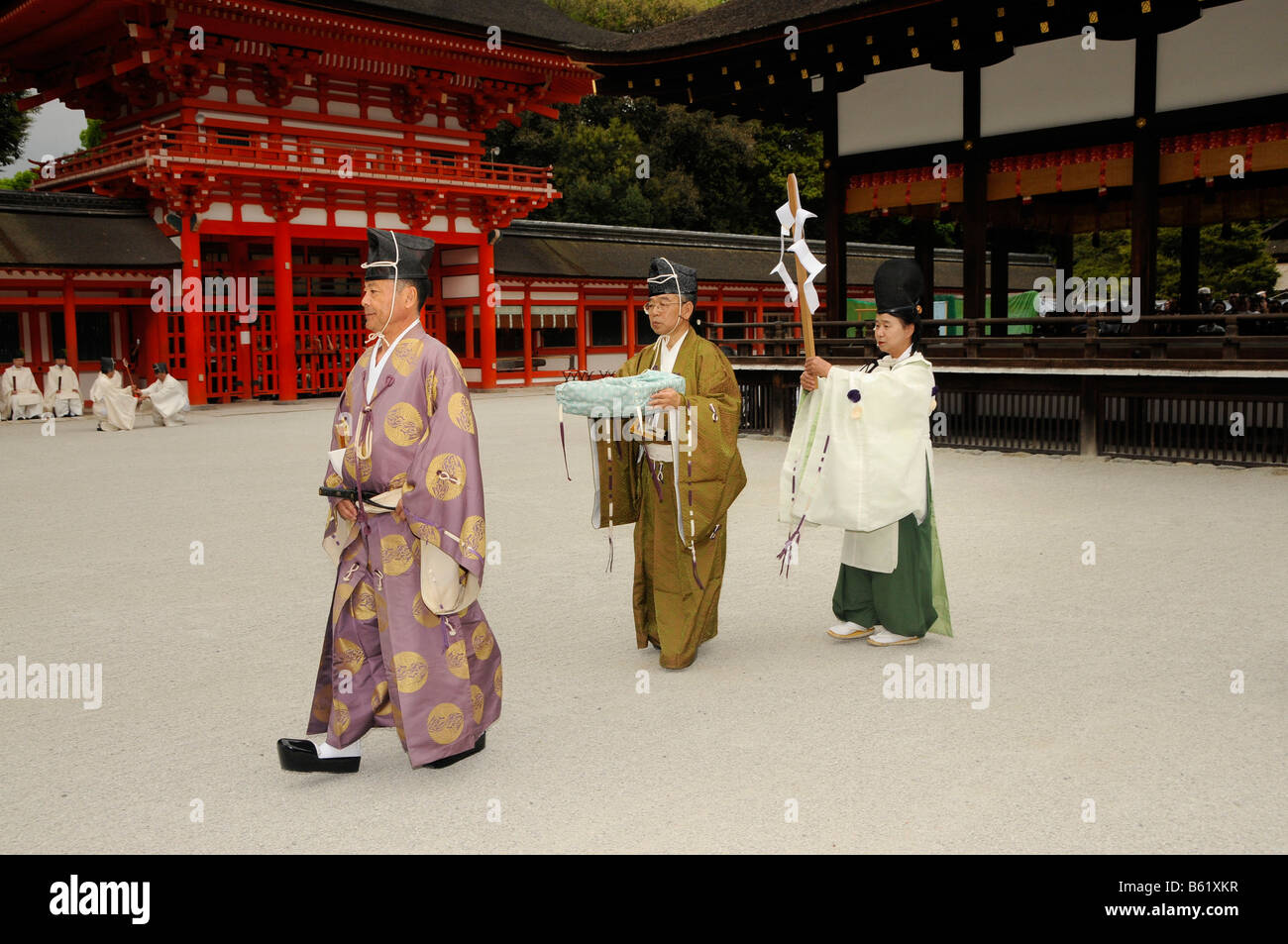 Shinto Zeremonie während des Aoi-Festivals in Shimogamo Schrein, Kyoto, Japan, Asien Stockfoto