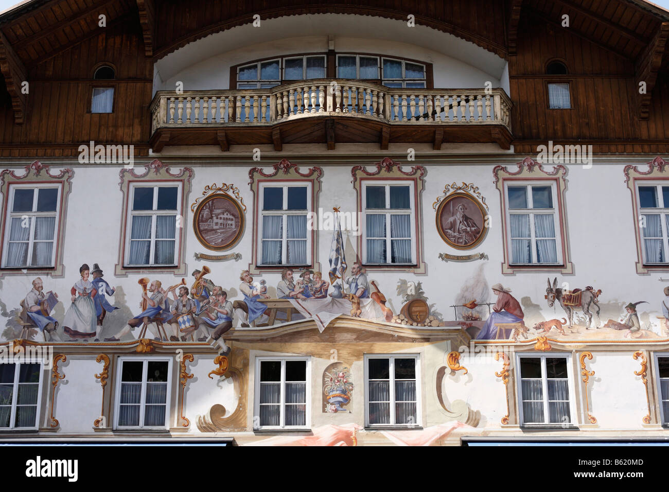 Wandmalereien auf das Geburtshaus von Ludwig Thoma in Oberammergau, Oberbayern, Deutschland, Europa Stockfoto