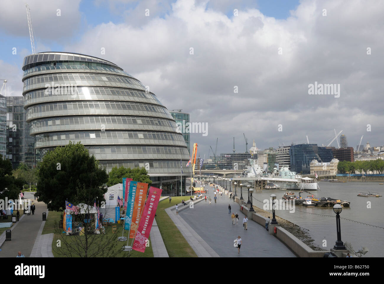 Rathaus, Themse, London, Großbritannien, Europa Stockfoto