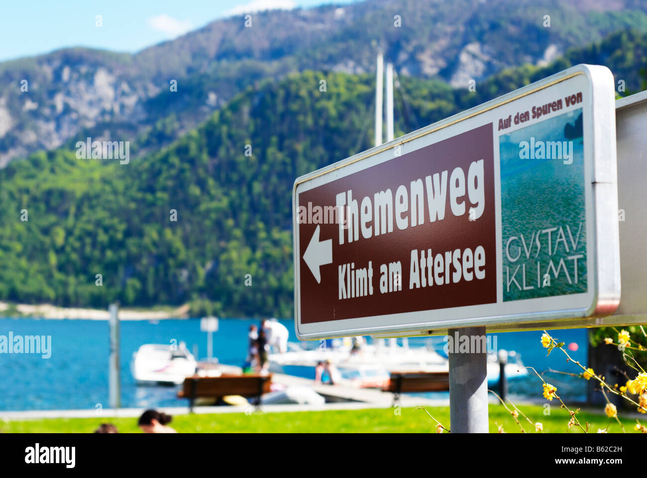Schild der Gustav-Klimt-Themenweg von den Attersee, Unterach, Oberösterreich, Österreich Stockfoto