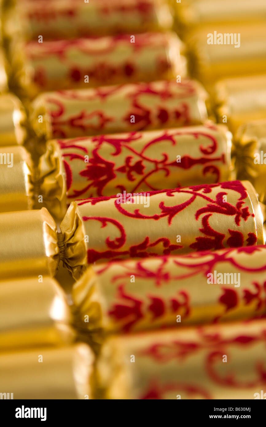 Eine Nahaufnahme von Christmas Cracker in Folge Stockfoto