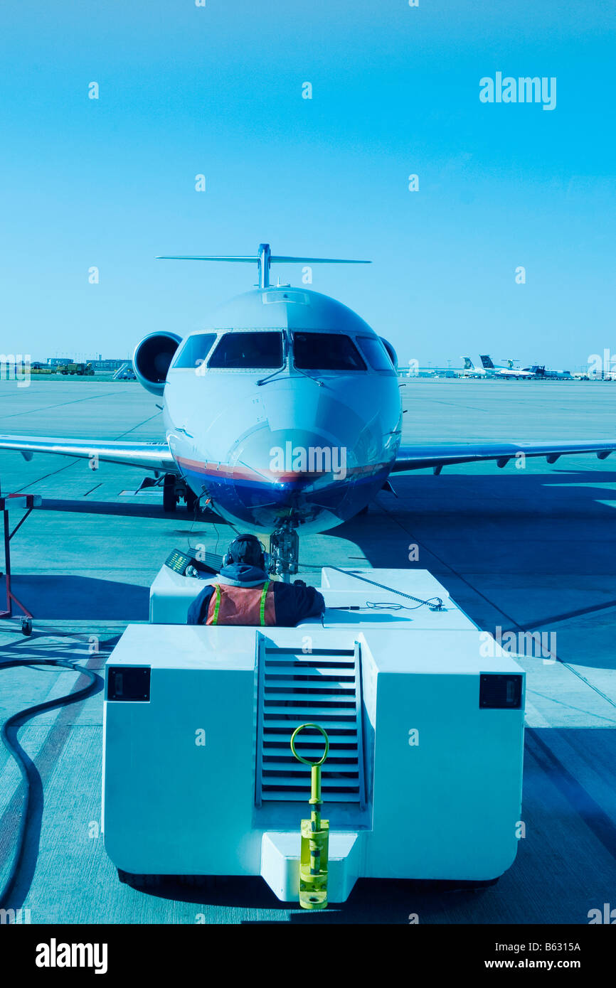 Flugzeug auf einem Flughafen Stockfoto