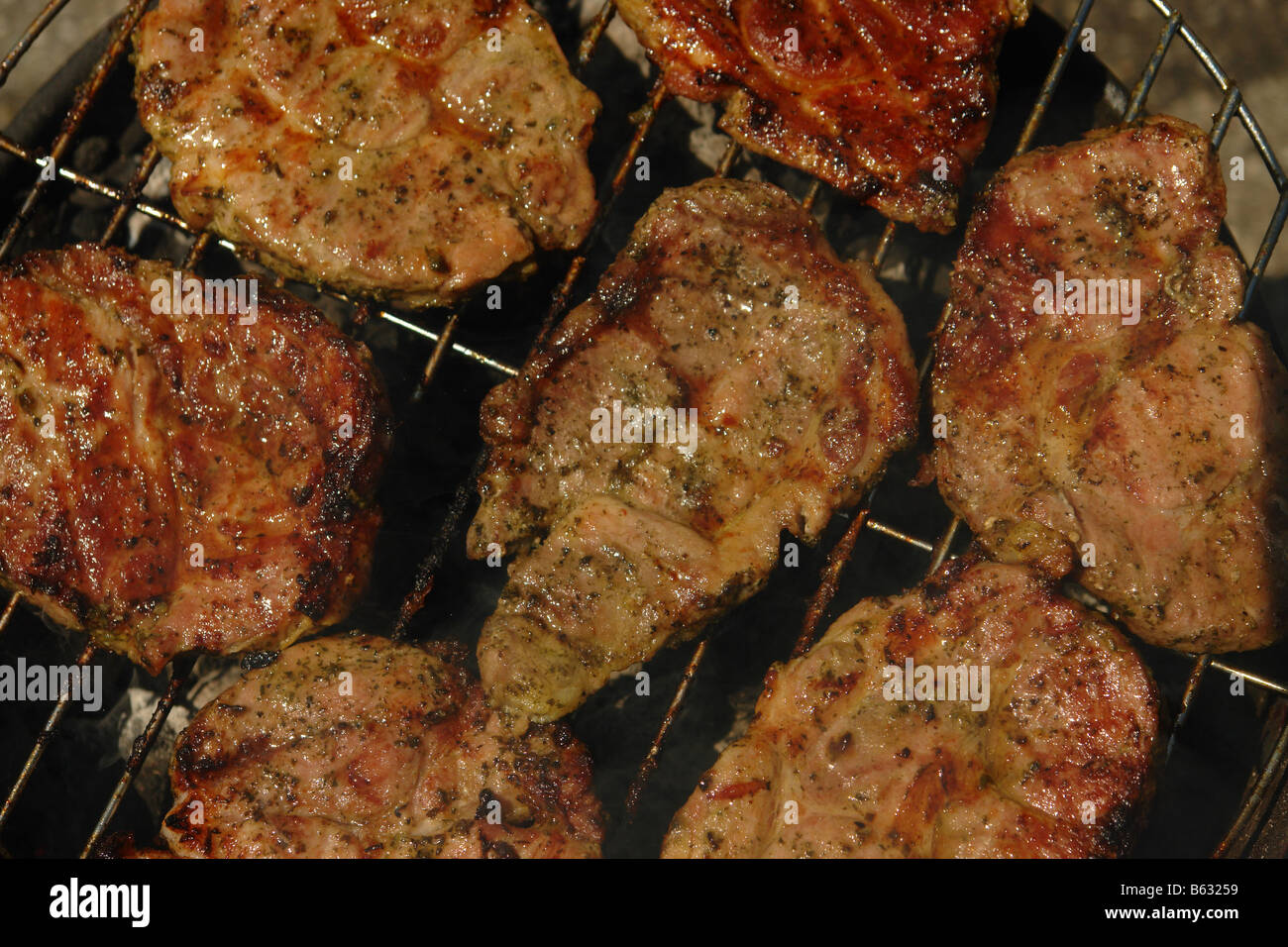 Fleisch auf dem grill Stockfoto