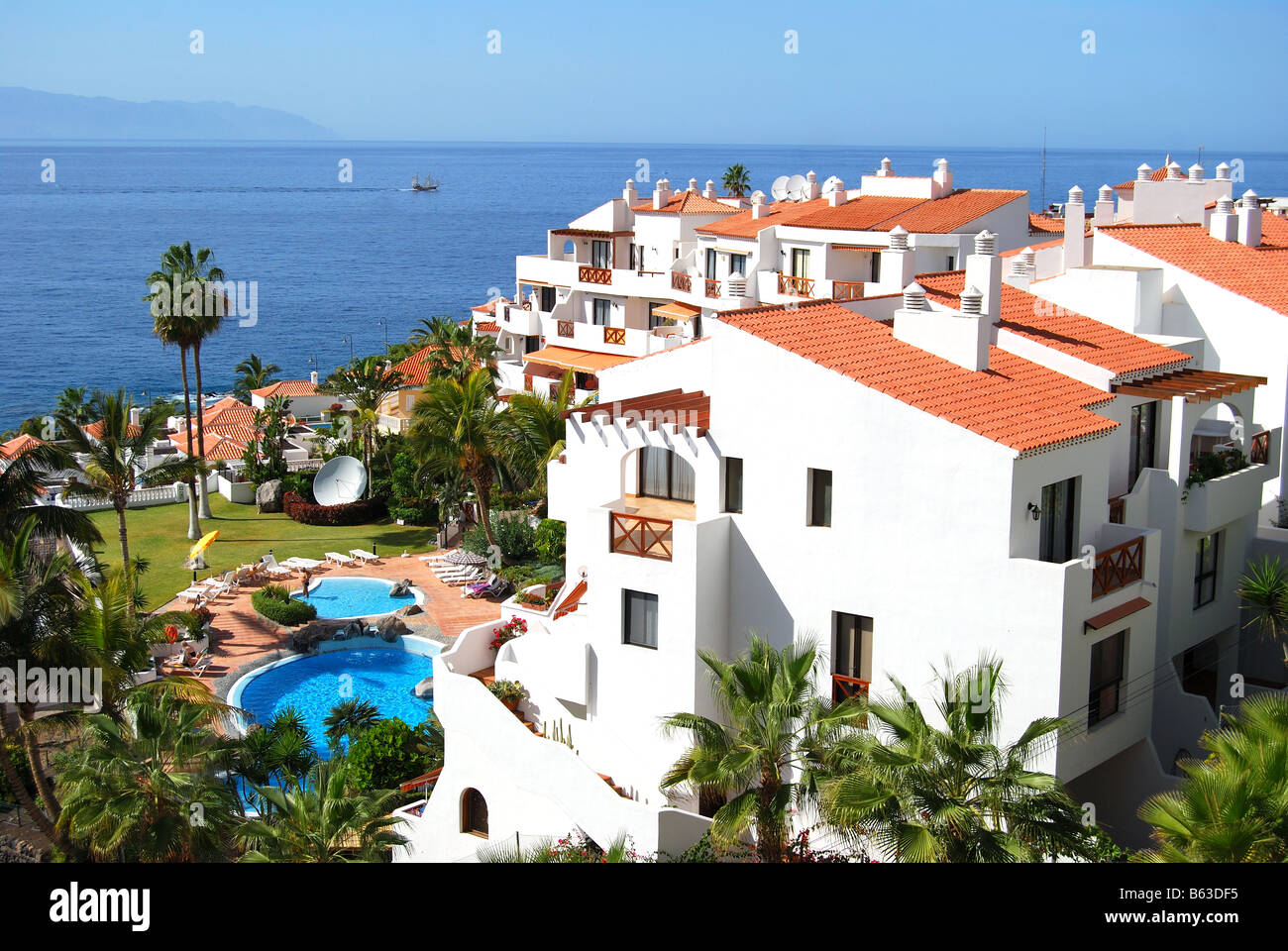 Ferienwohnungen direkt am Meer, Puerto de Santiago, Teneriffa, Kanarische Inseln, Spanien Stockfoto