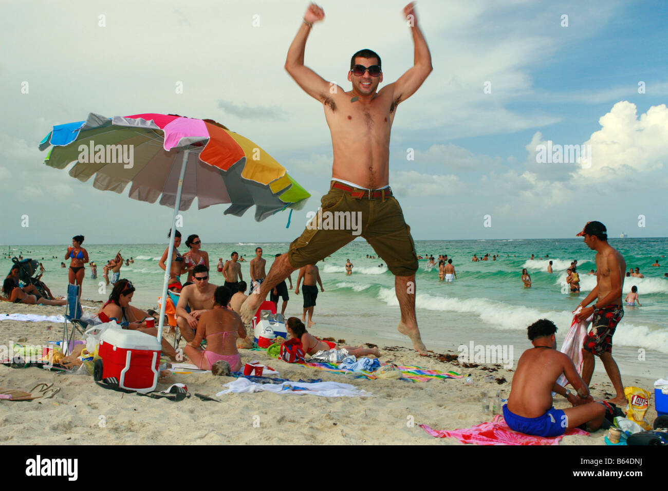 Bunte Strandszene am South Beach in Miami FLorida USA Stockfoto