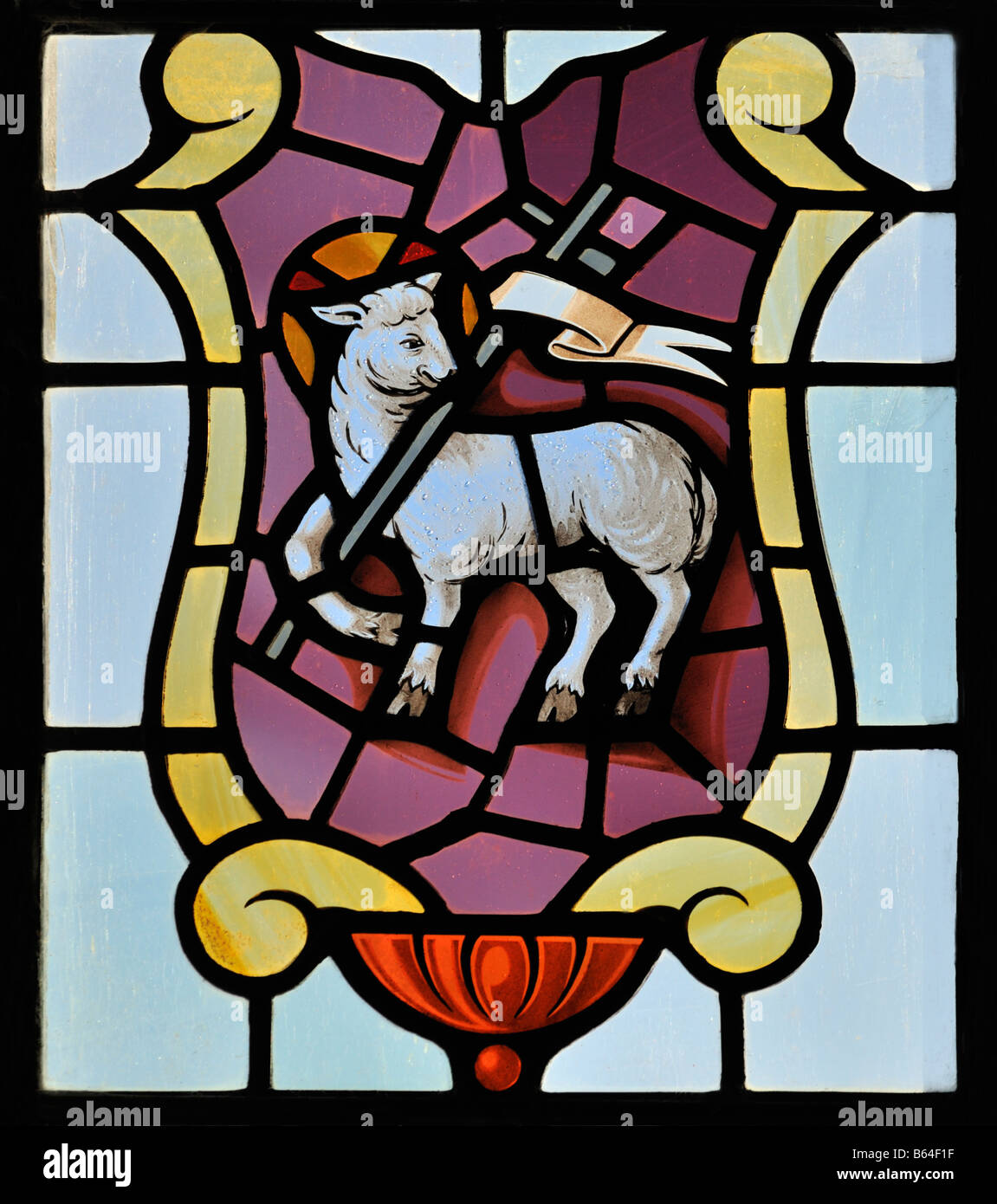 "Lamm Gottes", Ostfenster (Detail). Christ Church. Glasson, Lancashire, England, Vereinigtes Königreich, Europa. Stockfoto