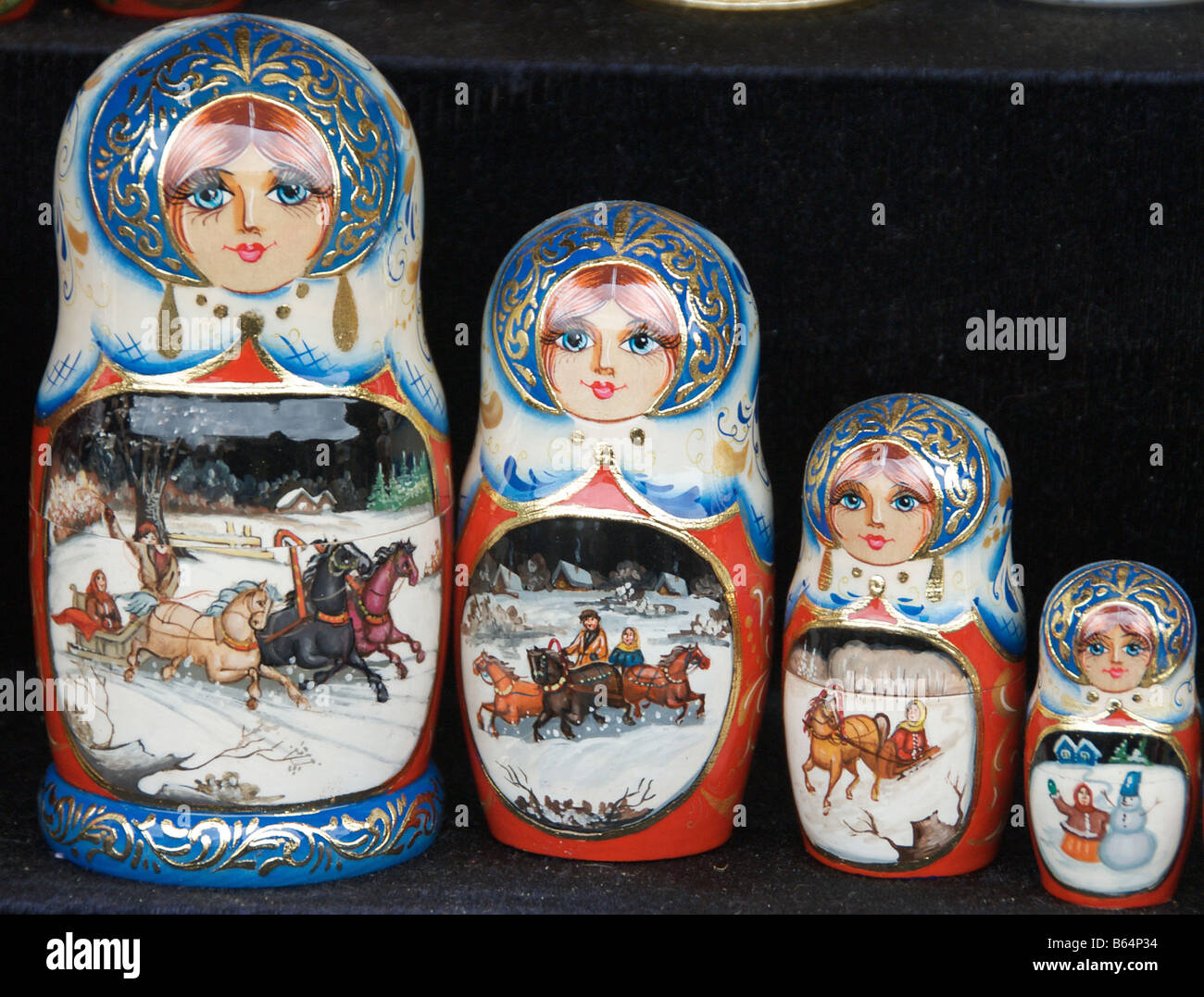 Stall zu verkaufen russischen Nesting Dolls oder Matryoska Puppen St.Petersburg Russland Stockfoto