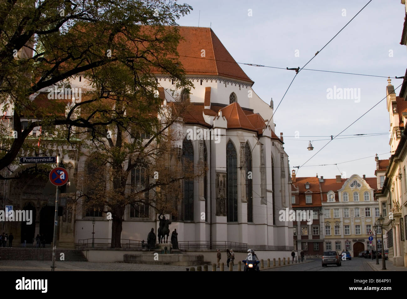 Augsburger Dom Chor Brunnen St. Ulrich Stockfoto