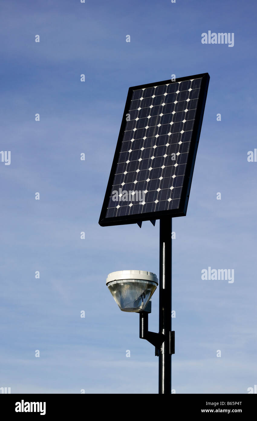 Solar-Panel für Straßenbeleuchtung Schottland UK Europe Stockfoto