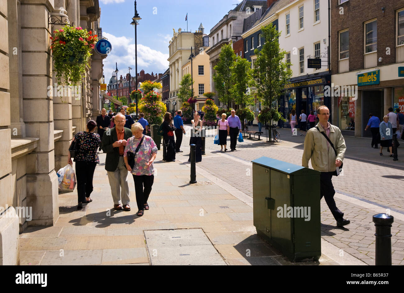 Doncaster Stadtzentrum High Street, South Yorkshire, England, UK Stockfoto