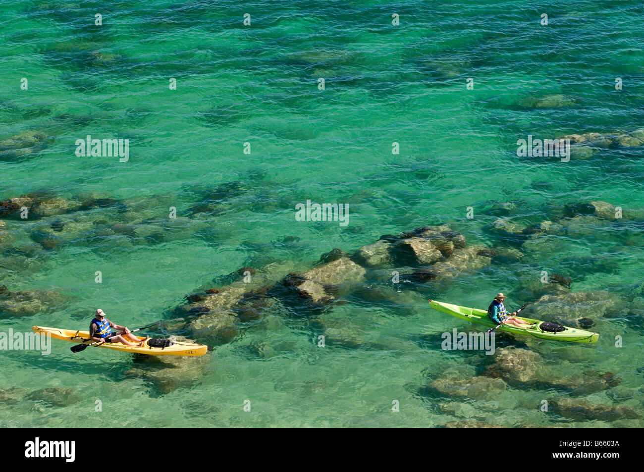 Kajakfahren auf der Insel Espiritu Santo, Mexiko Stockfoto