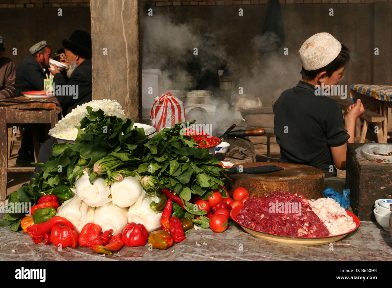 Lebensmittelmarkt in Kashgar, China Stockfoto