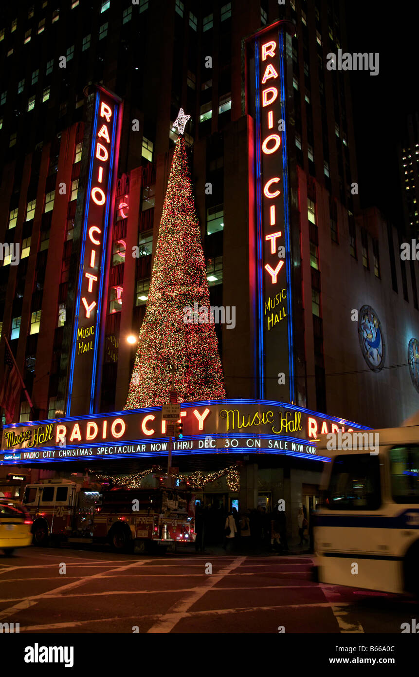 Radio City Music Hall in New York zur Weihnachtszeit das Christmas Spectacular ist es eine touristische Attraktion in New York, November 2008 Stockfoto