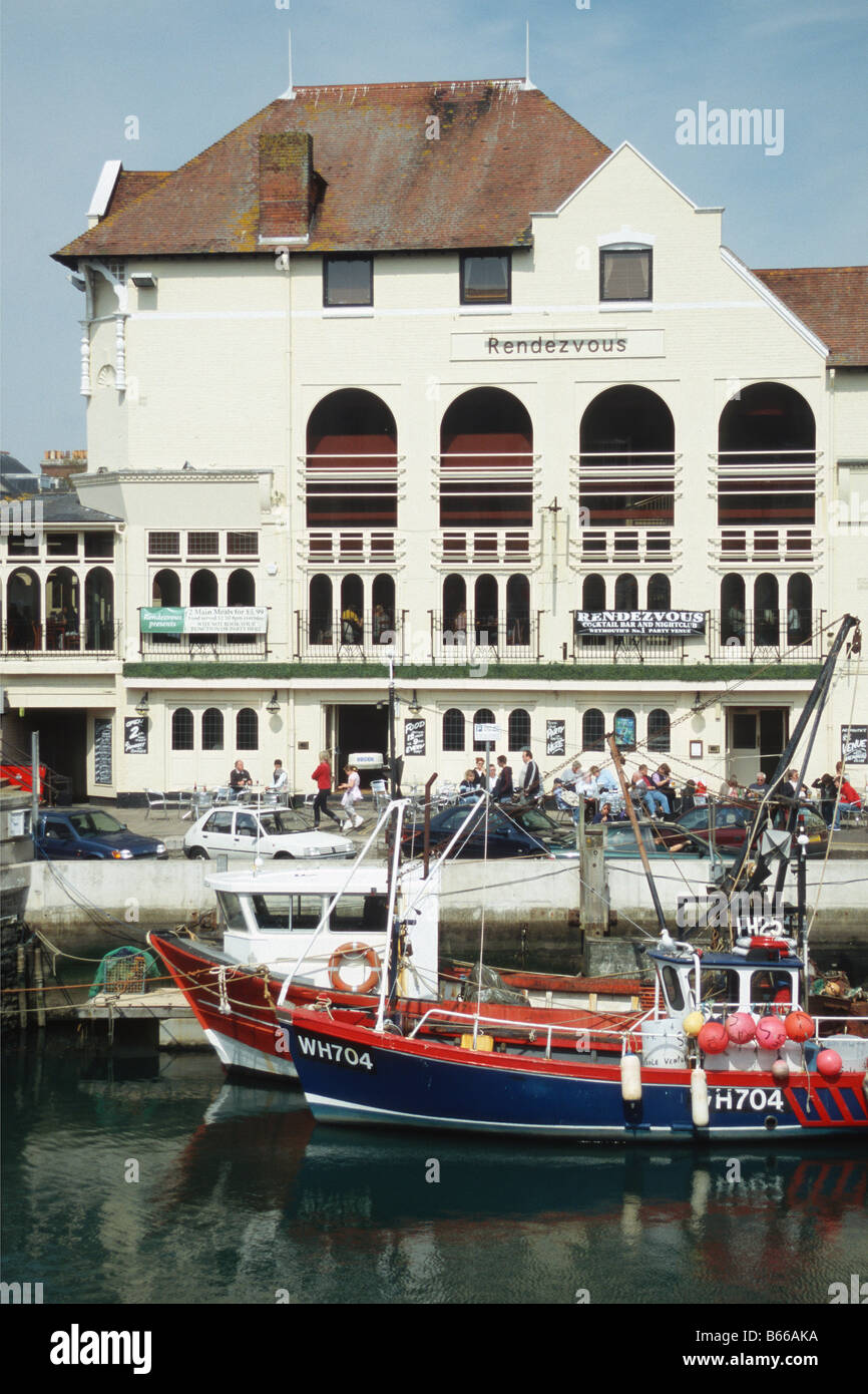 Die "Rendezvous" Restaurant und Nachtclub neben dem Hafen, Weymouth, Dorset Stockfoto
