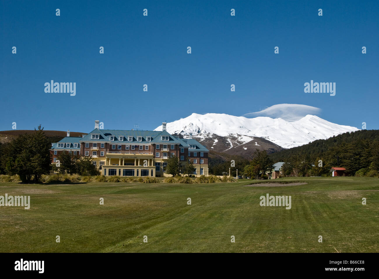 Bayview Chateau Tongariro, Whakapapa Village, Tongariro Nationalpark, Mount Ruapehu, Neuseeland Stockfoto