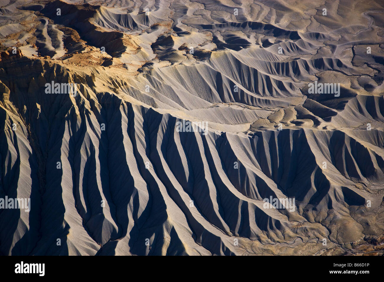 Mit Blick auf die Henry-Berge vom Capitol Reef National Park, Utah Stockfoto