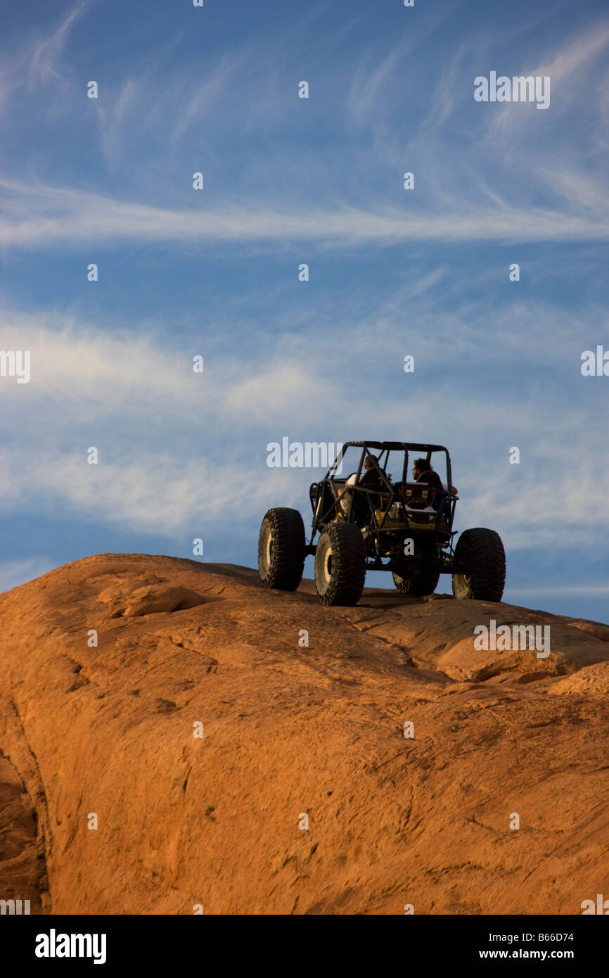 Jeep auf Hölle s Rache Trail in der Nähe von Moab Utah Stockfoto