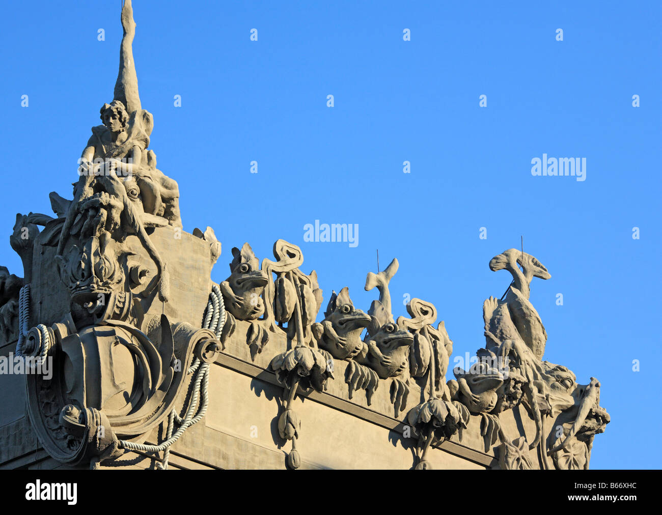 Haus mit Chimäre (Gorodetsky House), wichtigsten Jugendstil-Gebäude in Kiew (1901-1902), durch Vladislav Gorodetsky, Kiew, Ukraine Stockfoto