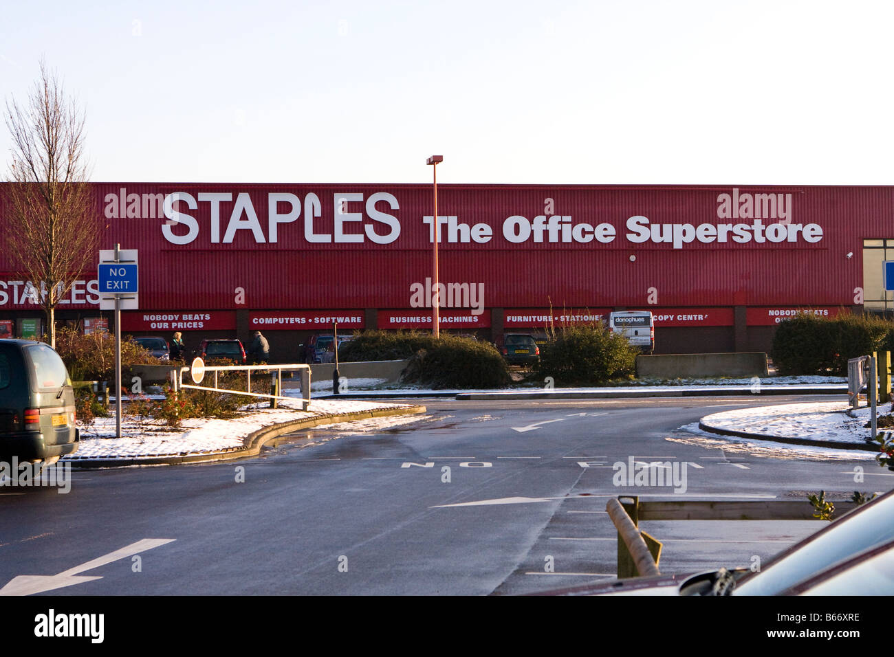 Staples Büro Superstore Fachmarktzentrum Stockfoto