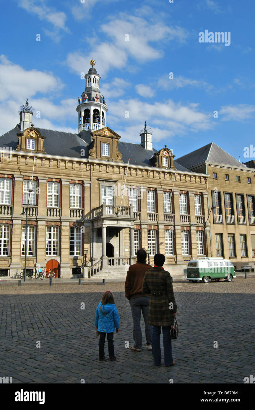 Rathaus und Markt Platz Roermond Niederlande Stockfoto