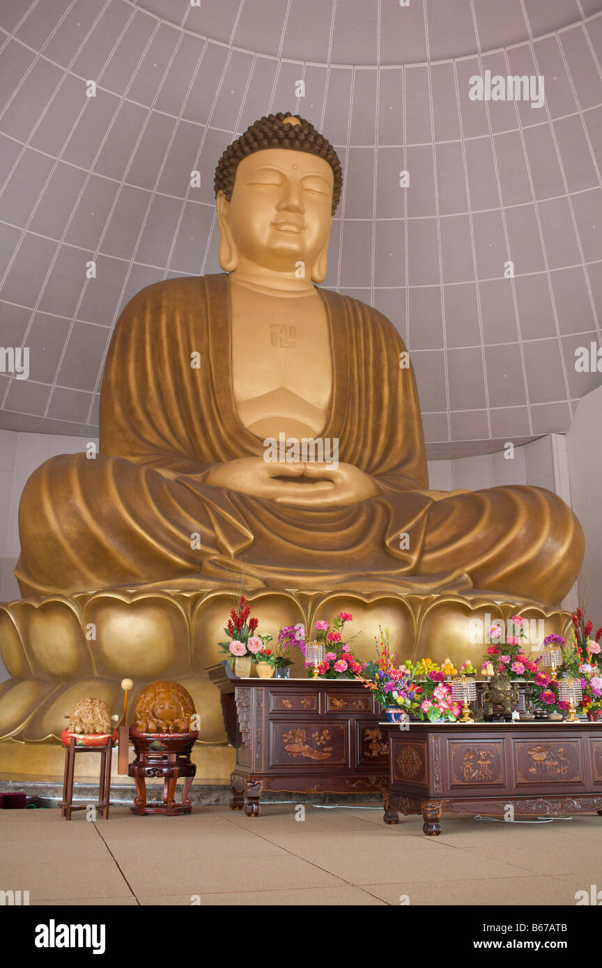 Buddha-Statue im Kong San Phor Kark siehe Kloster Stockfoto