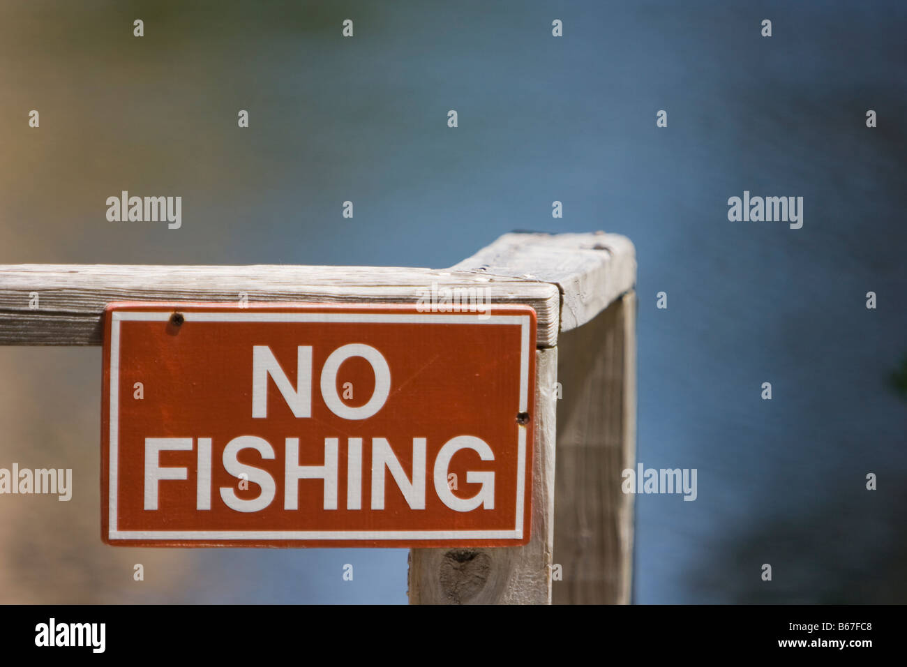 No fishing sign pond Fotos und Bildmaterial in hoher Auflösung Alamy