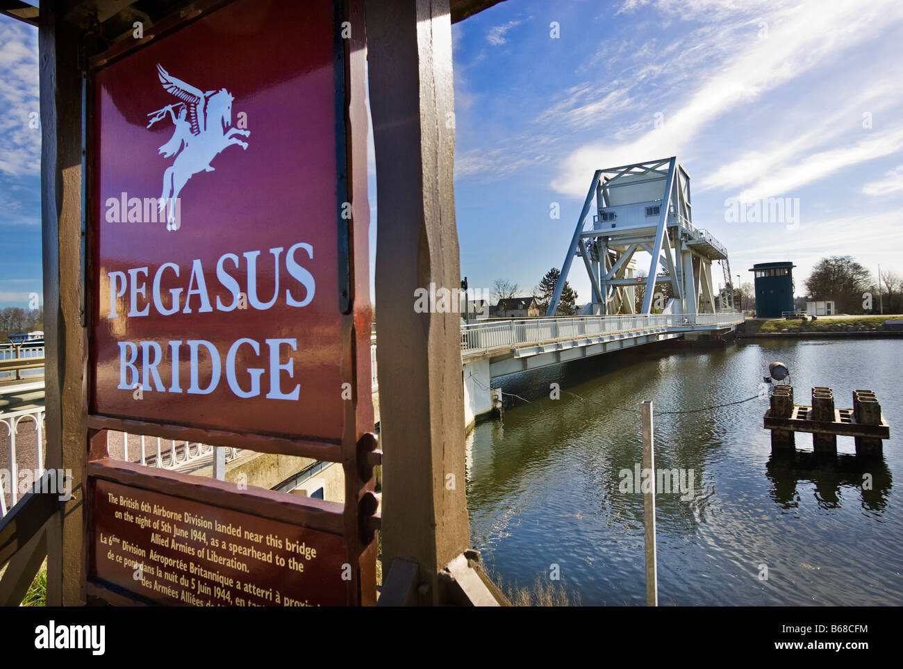 Normandie, Frankreich, Europa – Wahrzeichen des 2. Weltkriegs, Pegasus-Brücke Stockfoto