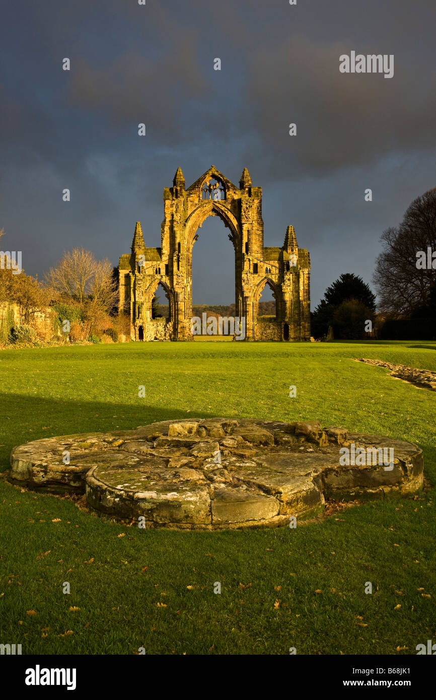 Gisborough Priory bleibt im Winter Sunshine Guisborough Cleveland Stockfoto