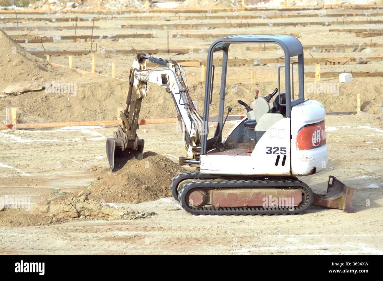 Minibagger Bobcat 325 Stockfoto