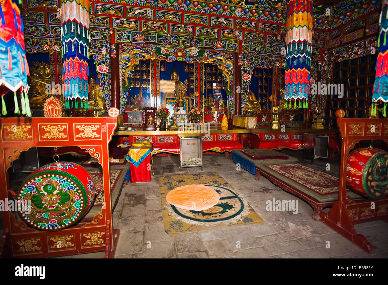 Innenraum eines Tempels, Da Zhao Tempel, Hohhot, Innere Mongolei, China Stockfoto