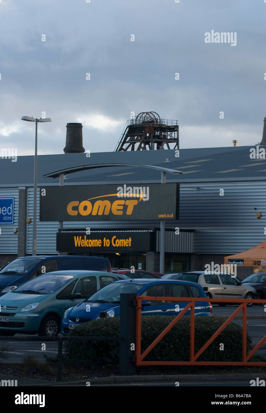 Zinn, die mir durch die neue Form der Industrialisierung in Camborne Cornwall verklungen Stockfoto